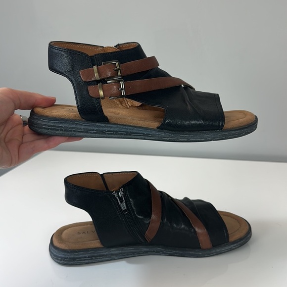Salvia Edy Full Grain Sheepskin Sandal Size 39/9 - Picture 14 of 15